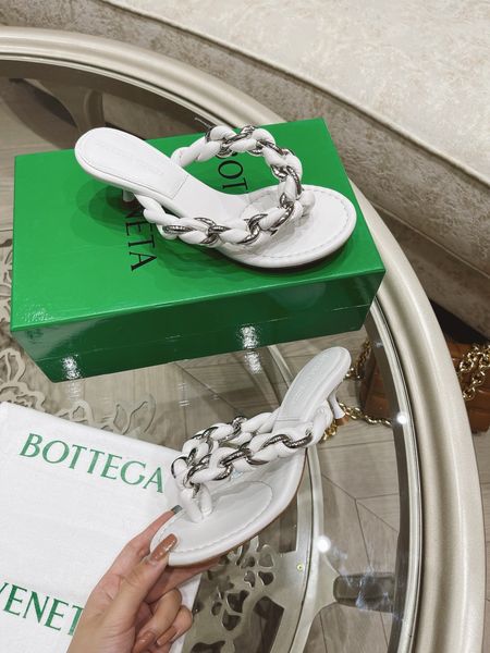 Women B*ottega Top Sandals