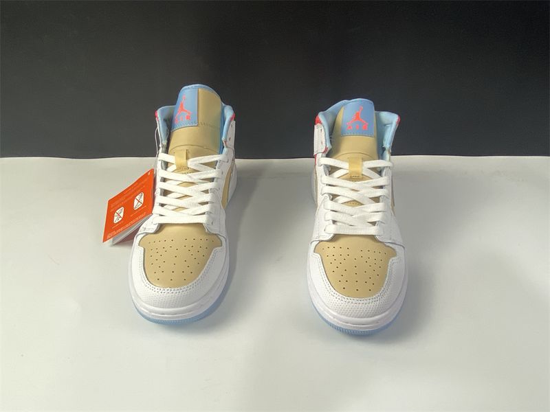 Air Jordan 1 Mid SE Sesame  CZ0774-200
