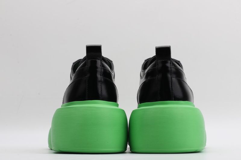 Women D*YMONLATRY Top Sneaker