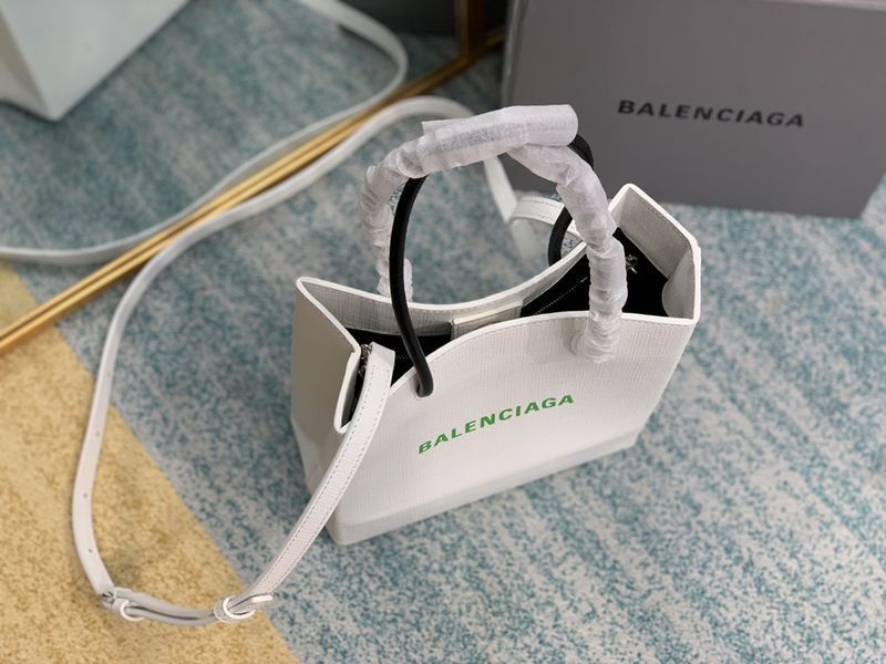 B*alenciaga Top Bag 19*20*9cm 5