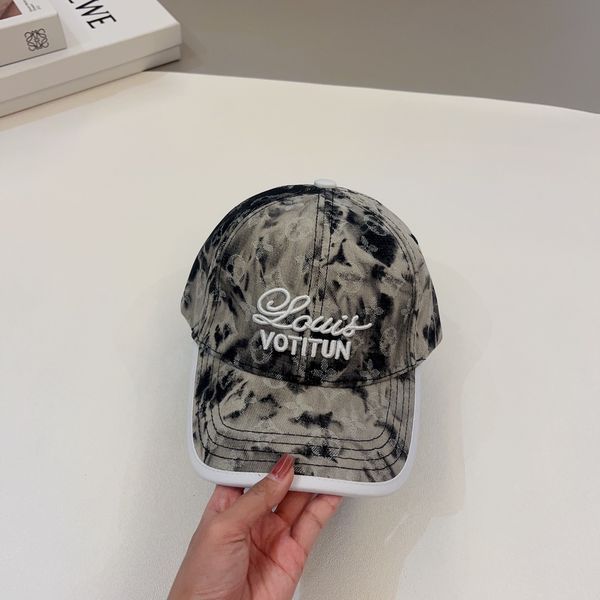 L*ouis V*uitton  Hats Top XX230420-1