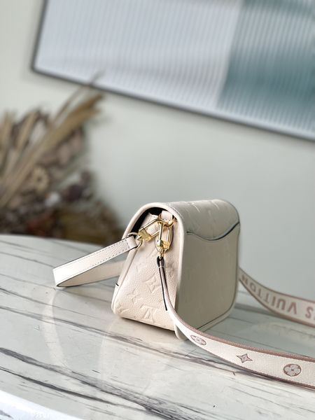 L*ouis V*uitton Crossbody bag Top Quality HT 20231016-6 25 x 17 x 10.5 CM
