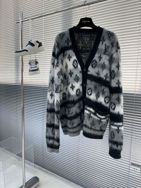 L*ouis V*uitton Cardigan Top Quality AZ 20231027-20