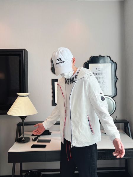 M*oncler Jacket  Top Quality AZ 20231027-112