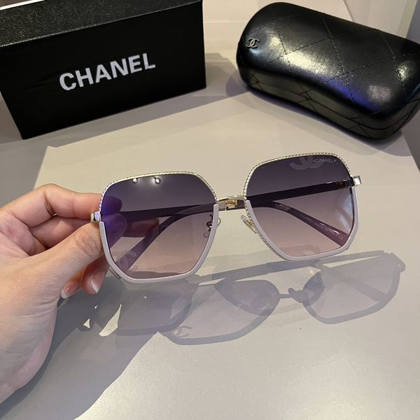 C*hanel Top XX 20240323-1
