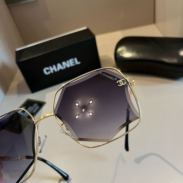 C*hanel Top XX 20240323-8