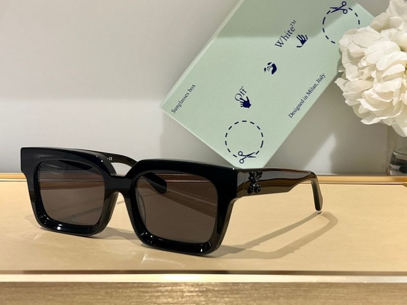 O*FF W*HITE  Glasses Top XX 20240401-13