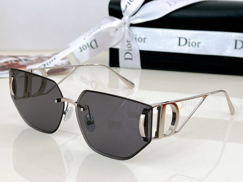 D*ior  Glasses Top XX 20240718-70