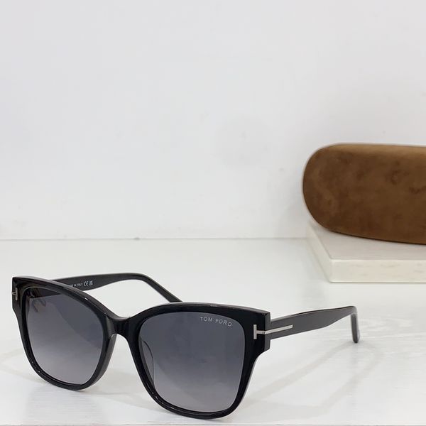 T*omford Glasses Top XX 20240718-85