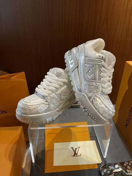 L*ouis V*uitton Top  Sneaker Low RR 20240814-8