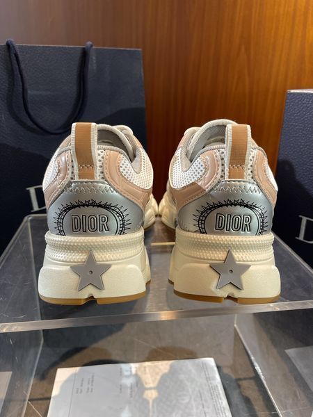 D*iorTop  Sneaker Low 20240814-16