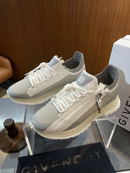 G*ivenchy Top Sneaker Low RR 20240815-32