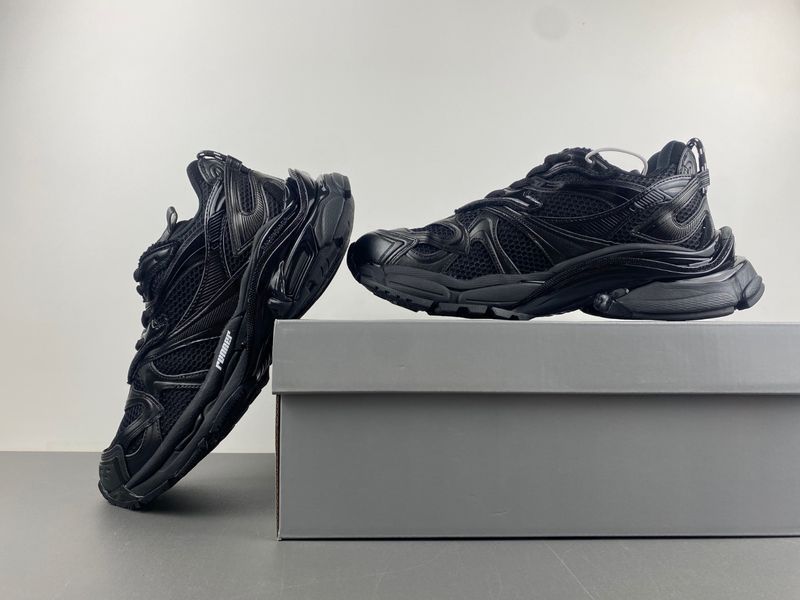 B*alenciaga runner Sneaker AM20241020-3