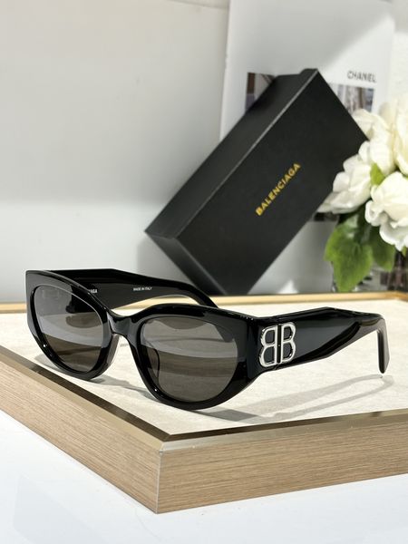 B*alenciaga  Glasses Top XX 20250113-33