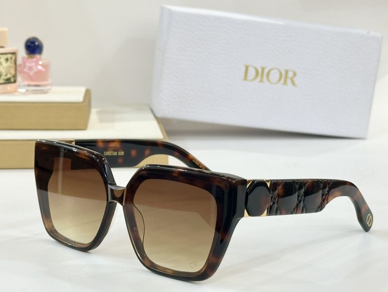 D*ior Glasses Top XX 20250401-2