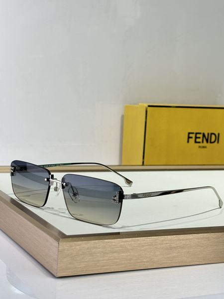 F*endi Glasses Top XX 20250401-14