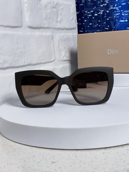 D*ior Glasses Top XX 20250401-15