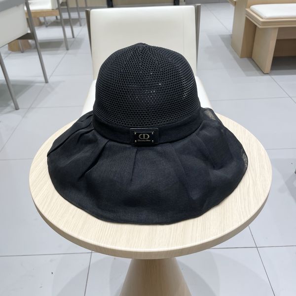 D*ior Hats Top XX250408-14