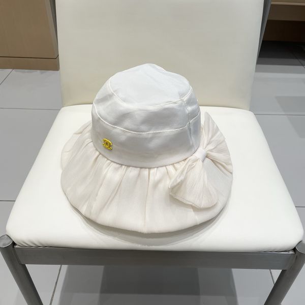 C*hanel  Hats Top XX20250408-16