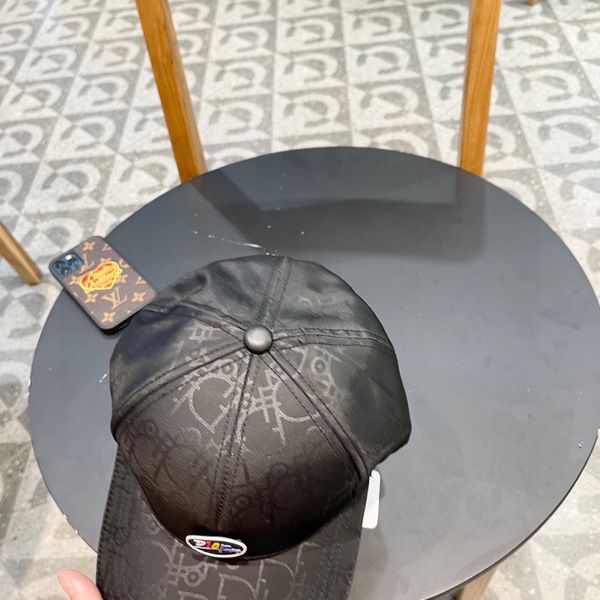 D*ior Hats Top XX250408-30