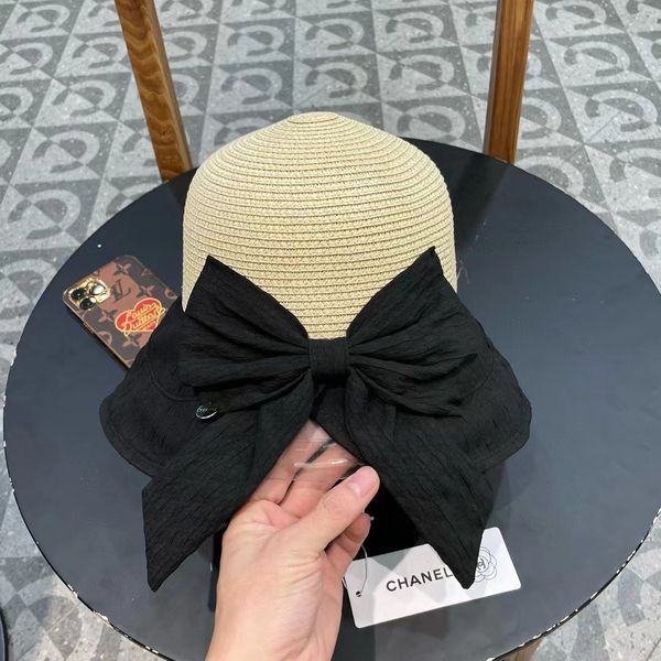 C*hanel  Hats Top XX20250409-16