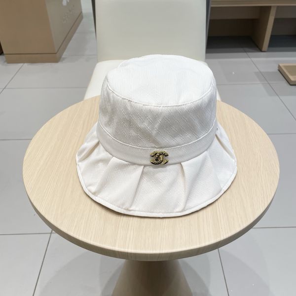 C*hanel  Hats Top XX20250409-53