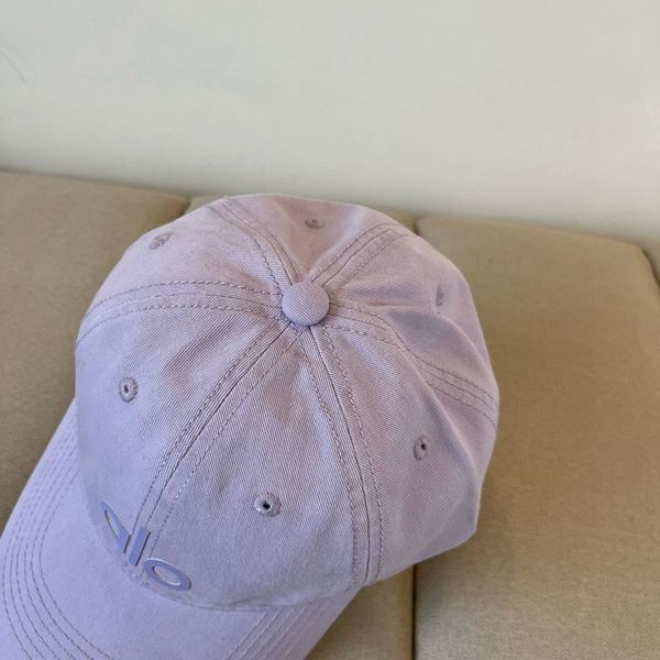 A*lo  Hats Top XX20250410-3