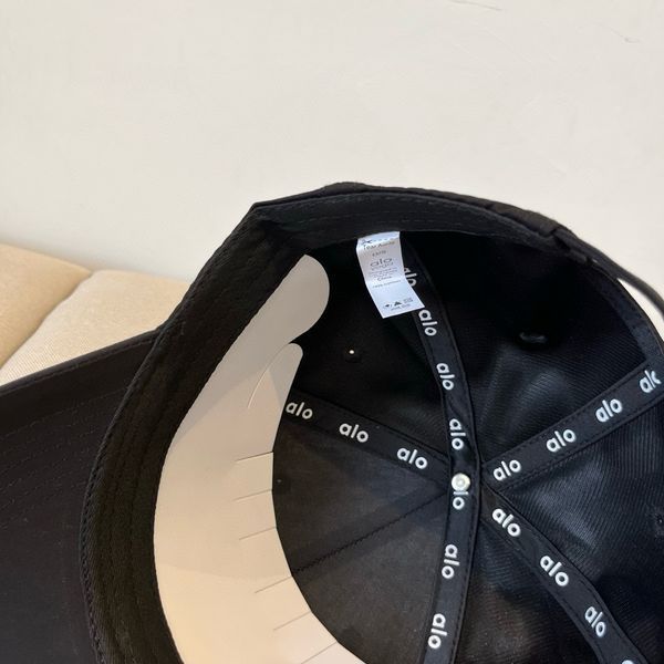 A*lo  Hats Top XX20250410-4