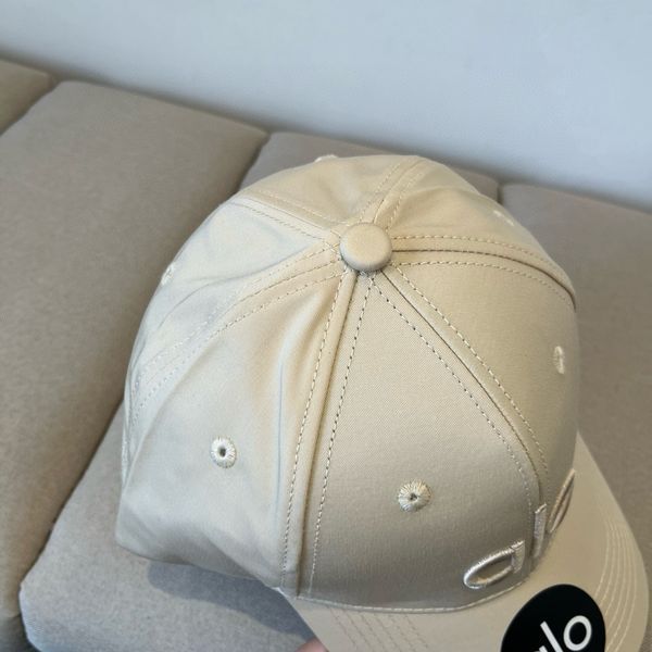 A*lo  Hats Top XX20250410-4