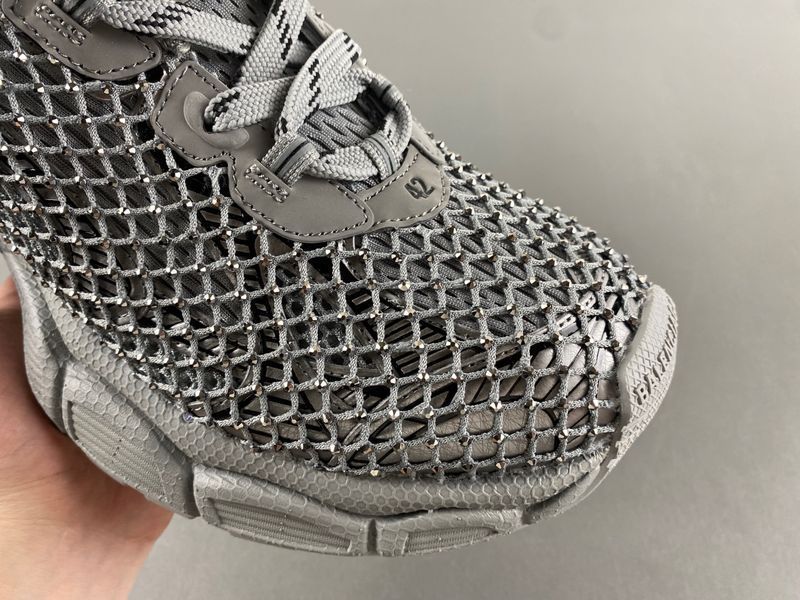 B*alenciaga Sneaker Low AM20250410-2