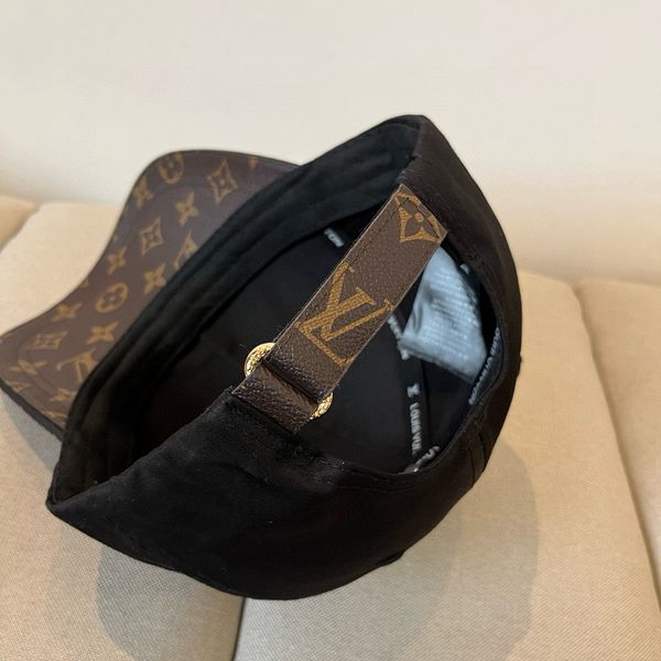 L*ouis V*uitton  Hats Top XX20250411-2
