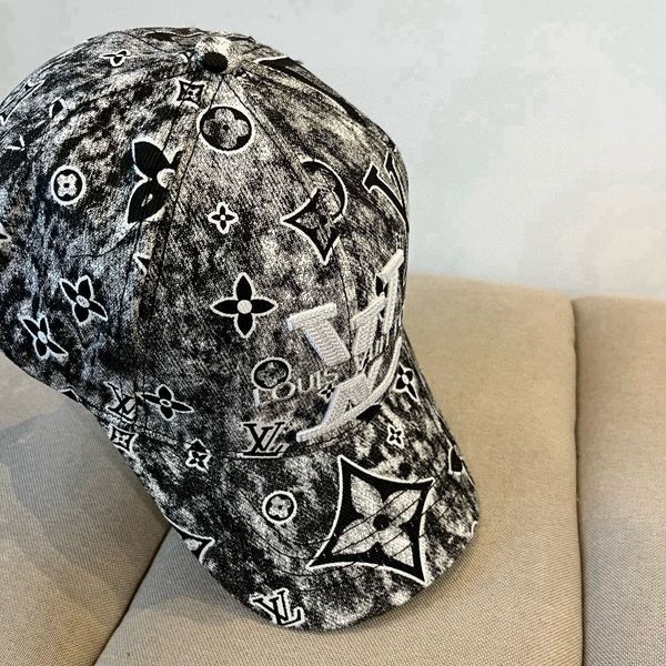 L*ouis V*uitton  Hats Top XX20250411-5