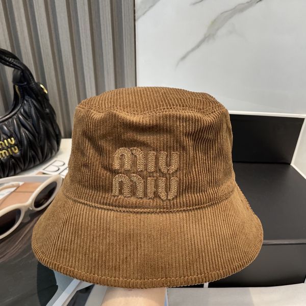 M*iuMiu  Hats Top XX20250411-12