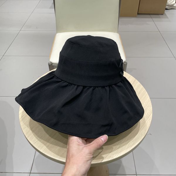 C*hanel  Hats Top XX20250411-16