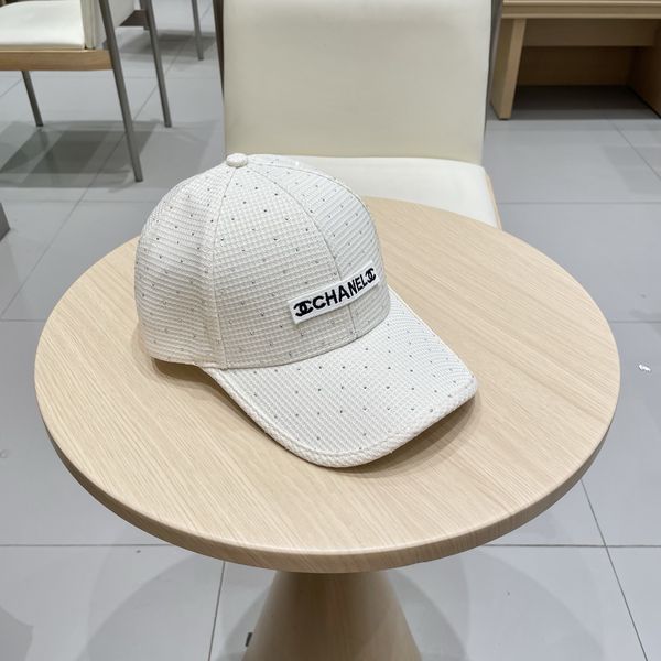 C*hanel  Hats Top XX20250411-30