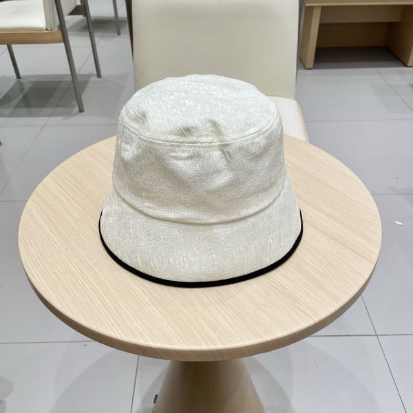 D*ior Hats Top XX250410-31
