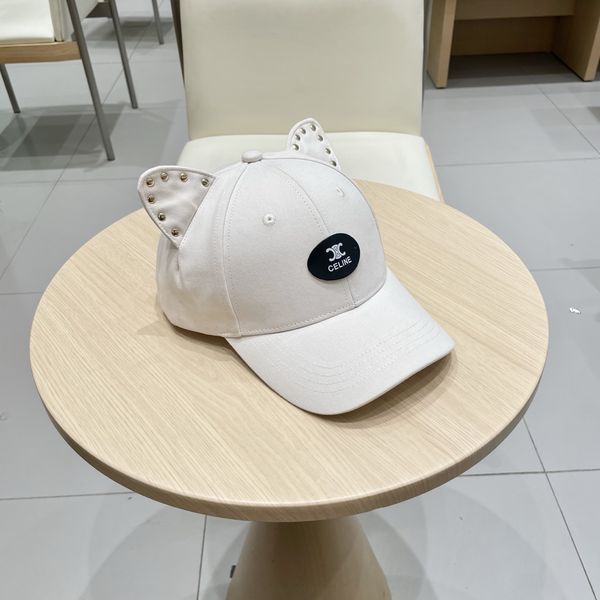 C*eline  Hats Top XX20250411-32