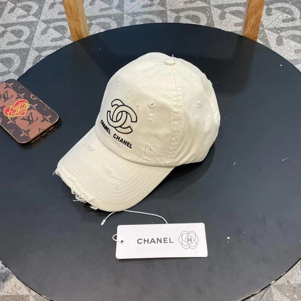 C*hanel  Hats Top XX20250411-52