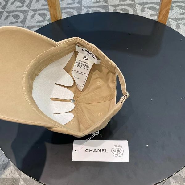 C*hanel  Hats Top XX20250411-52