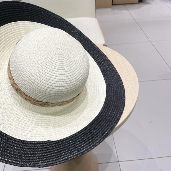 C*hanel  Hats Top XX20250412-4