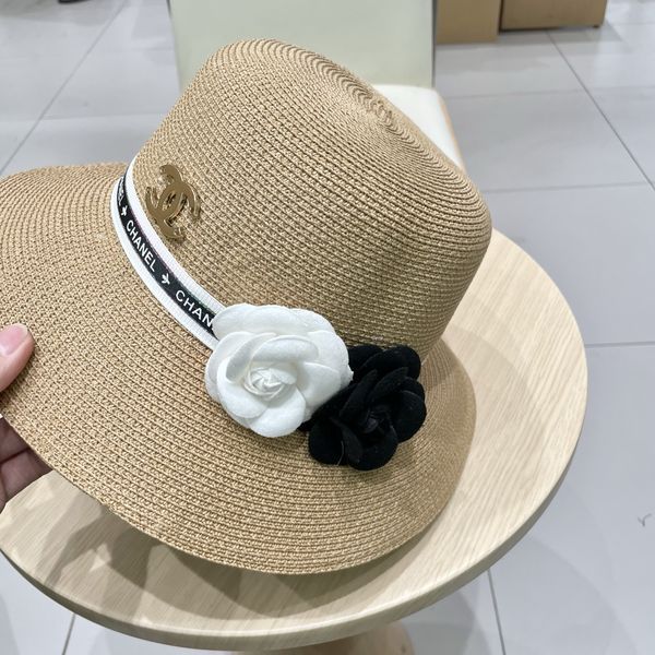 C*hanel  Hats Top XX20250412-5