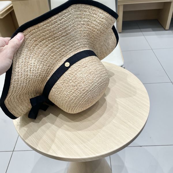 C*hanel  Hats Top XX20250413-9