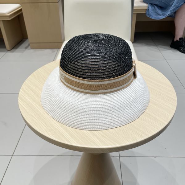 D*ior Hats Top XX250413-14