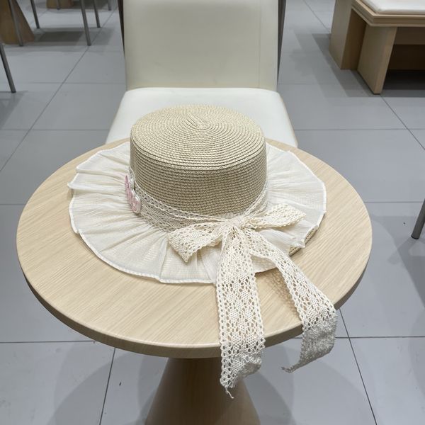 M*iuMiu  Hats Top XX20250413-26