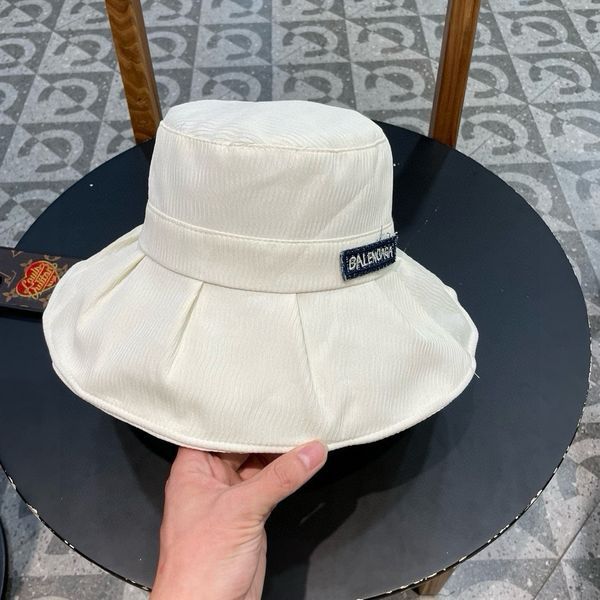 B*alenciaga  Hats Top XX20250413-34