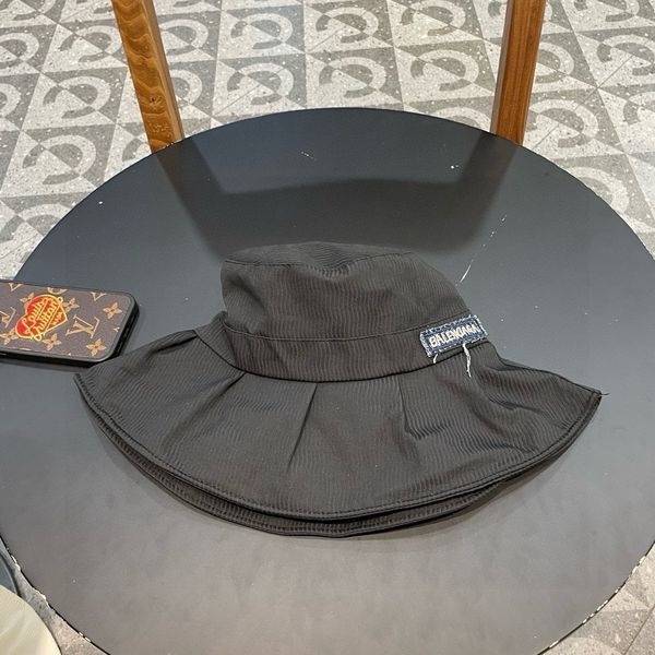 B*alenciaga  Hats Top XX20250413-34