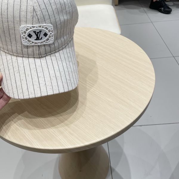 L*ouis V*uitton Hats Top XX250413-38