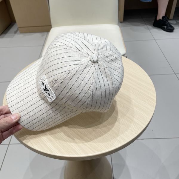L*ouis V*uitton Hats Top XX250413-38