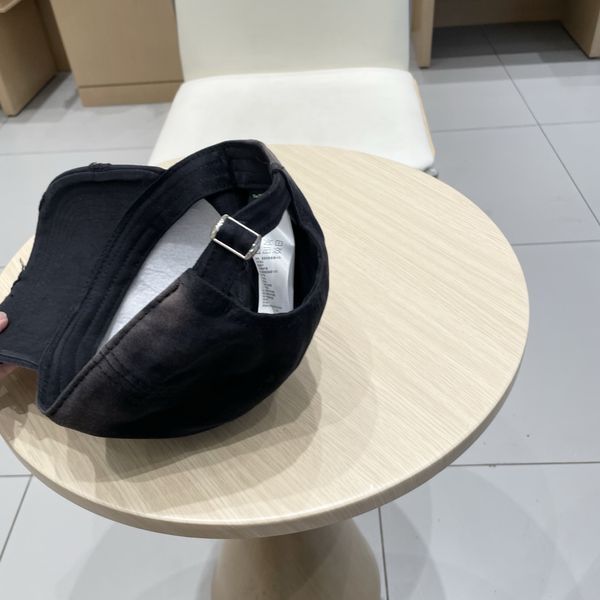 L*ouis V*uitton Hats Top XX250413-41