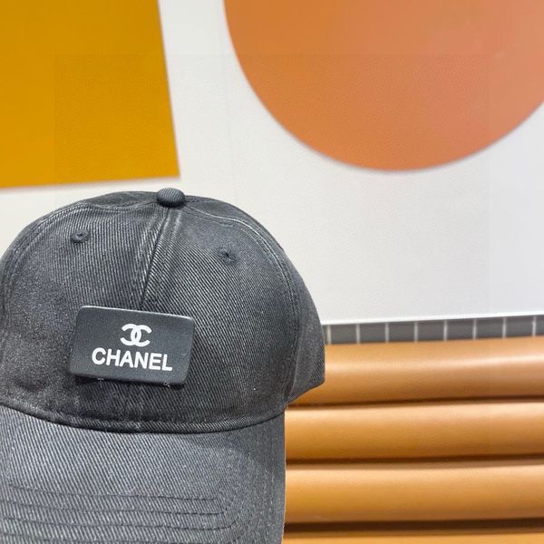 C*hanel  Hats Top XX20250413-49